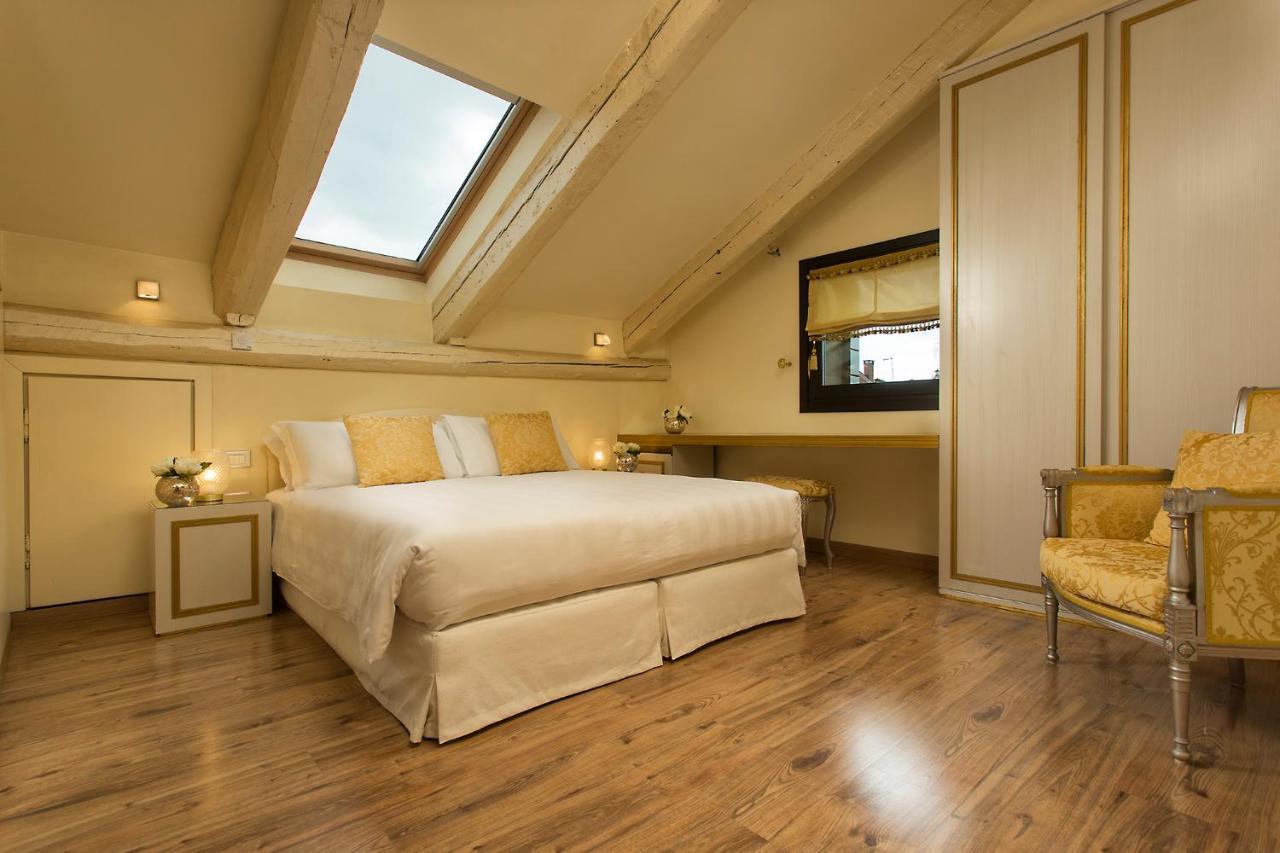 Relais Venezia Hotel ภายนอก รูปภาพ